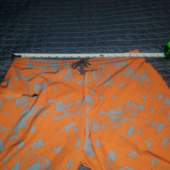 Prana Size 33/34 Men's Fenton Board Shorts Pocket UPF 50 9" Inseam Orange Geo - Picture 7 of 9